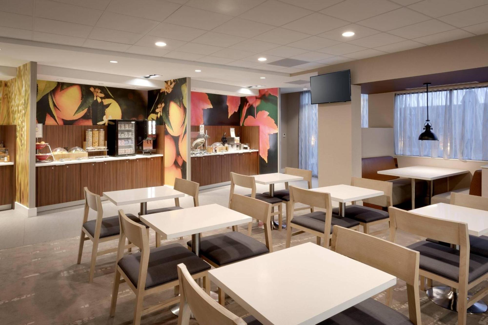 Fairfield Inn & Suites By Marriott Springfield North מראה חיצוני תמונה