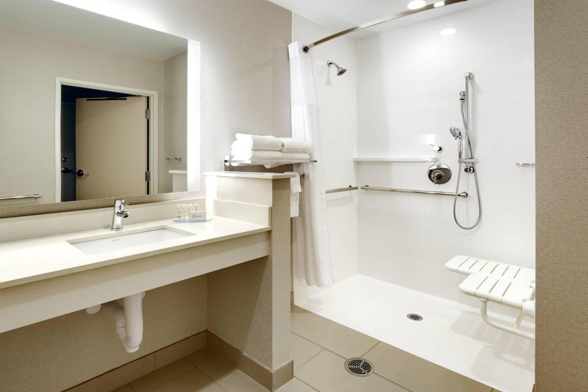 Fairfield Inn & Suites By Marriott Springfield North מראה חיצוני תמונה