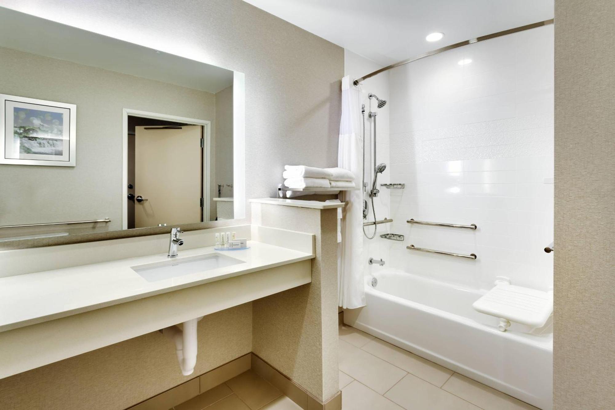 Fairfield Inn & Suites By Marriott Springfield North מראה חיצוני תמונה