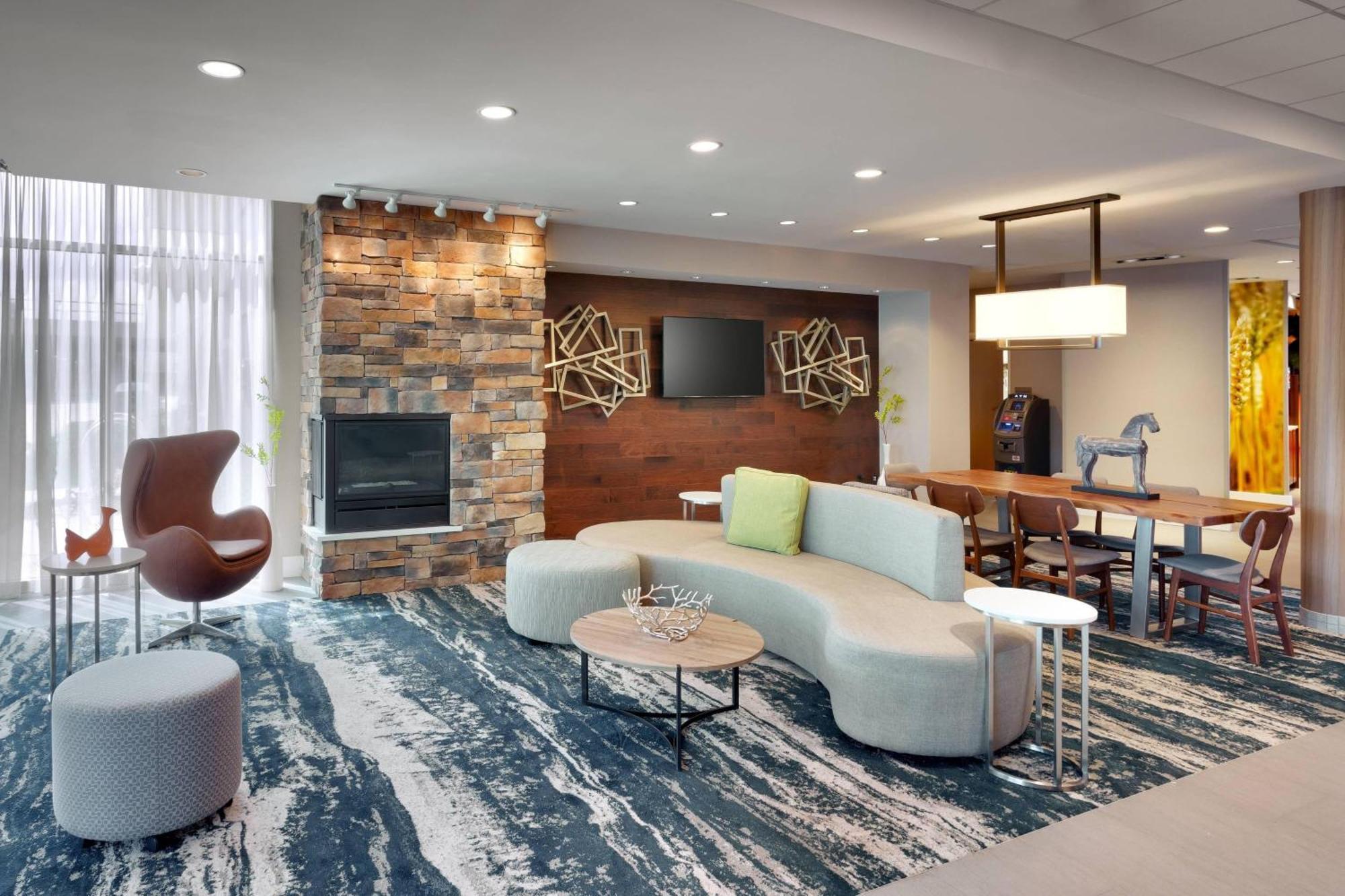Fairfield Inn & Suites By Marriott Springfield North מראה חיצוני תמונה