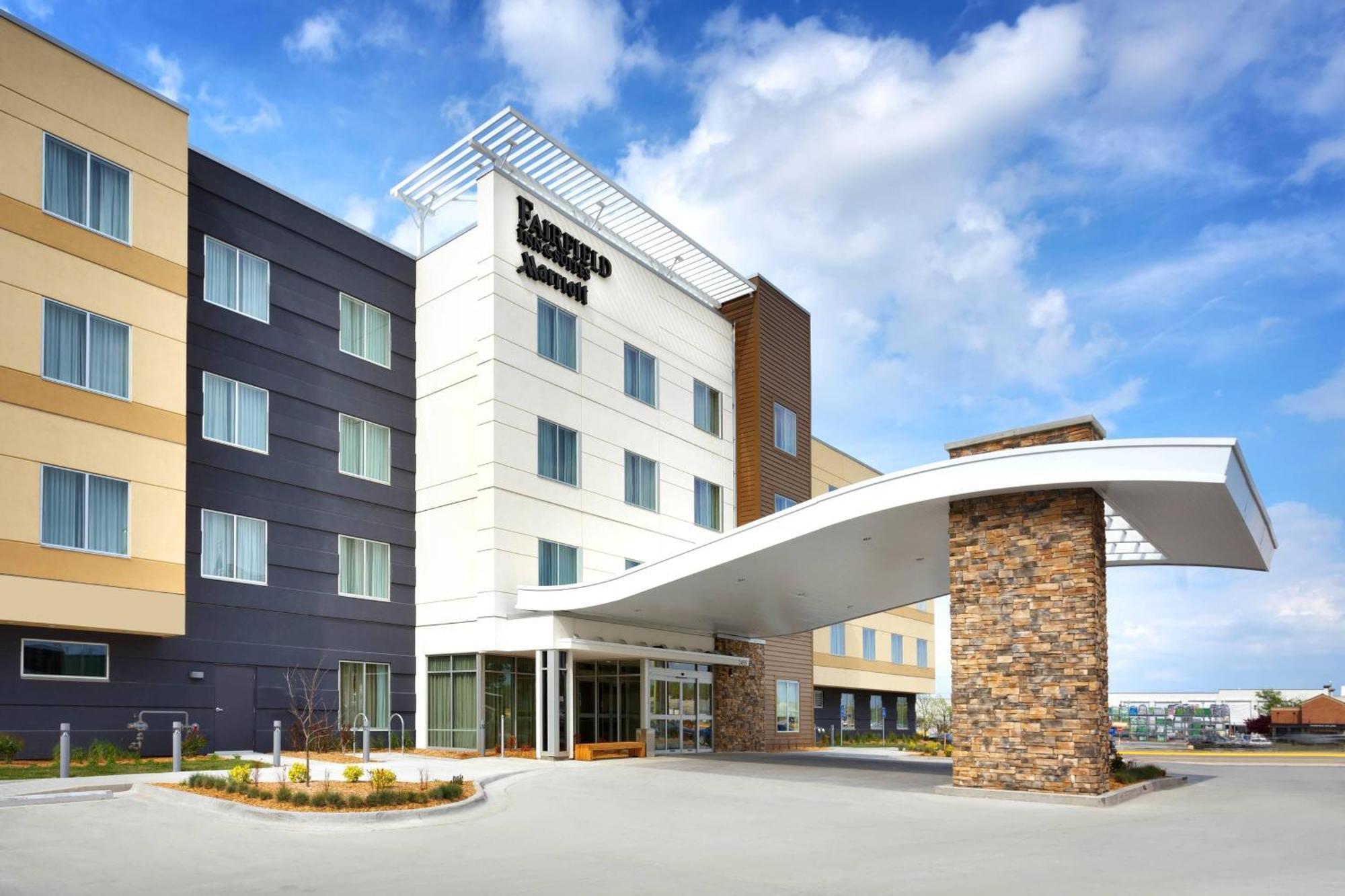 Fairfield Inn & Suites By Marriott Springfield North מראה חיצוני תמונה